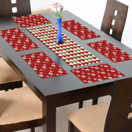 Superb Xmas Table Mats and Runner Set