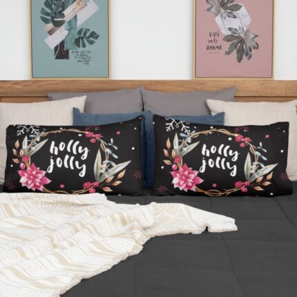 Sitting Owls Christmas Bedsheet - Image 3