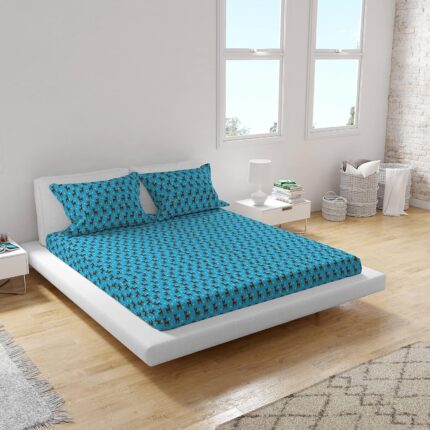 Reindeer Pattern Christmas Bedsheet - Image 2